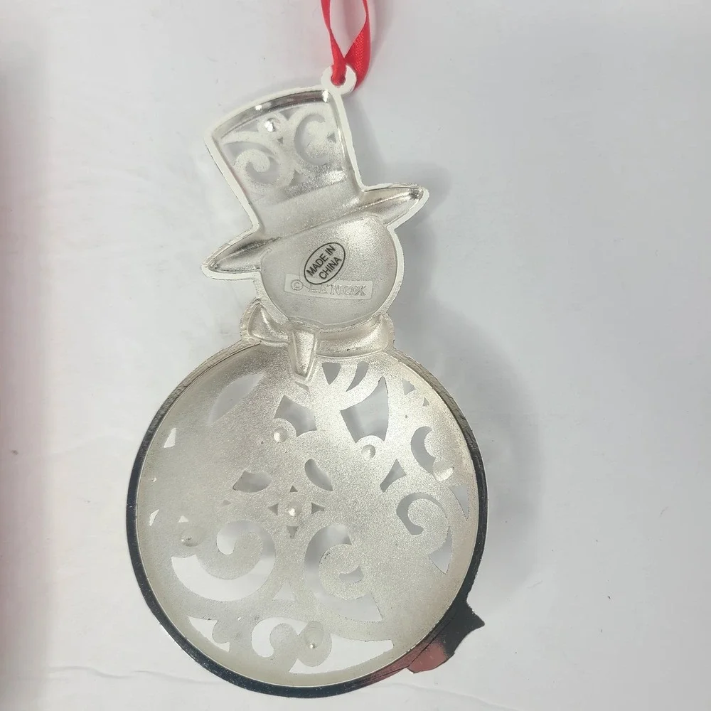 Lenox sparkle scroll